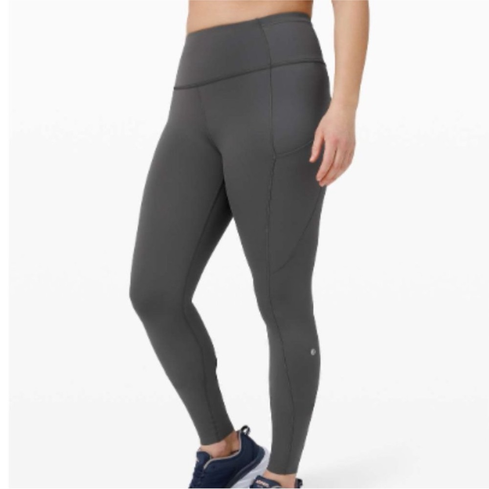 Lululemon Fast and Free Tight 24" Graphite Grey Size 2 Raw Hem